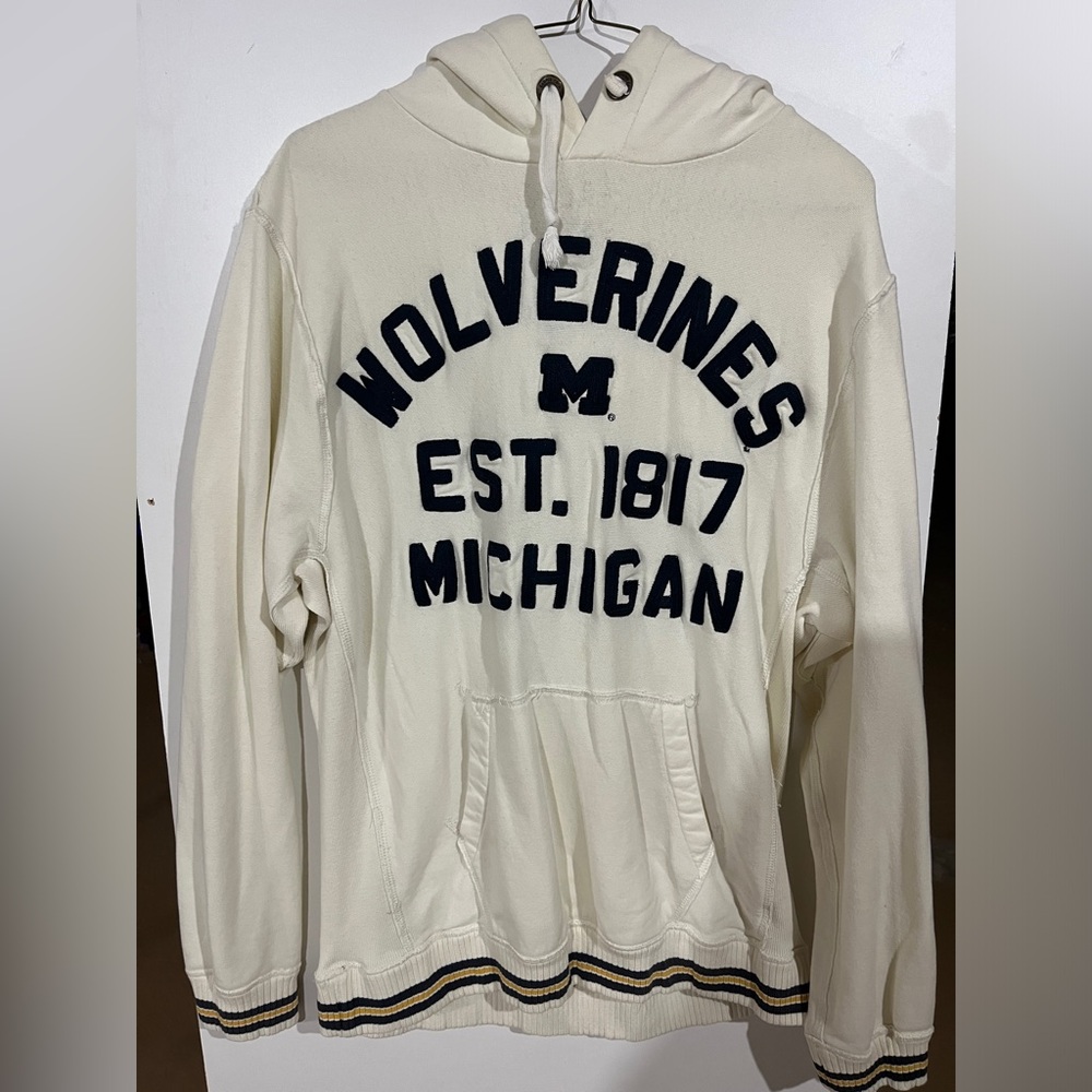 Men’s Michigan Sweater Campus Crew